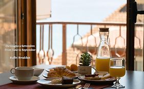 B&B A Due Passi Dal Mare